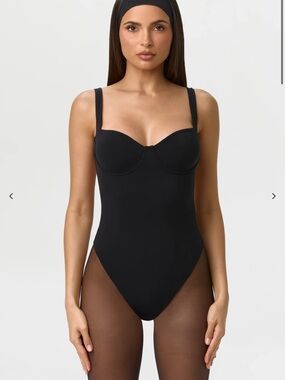 naked wardrobe Black backless Bodysuit